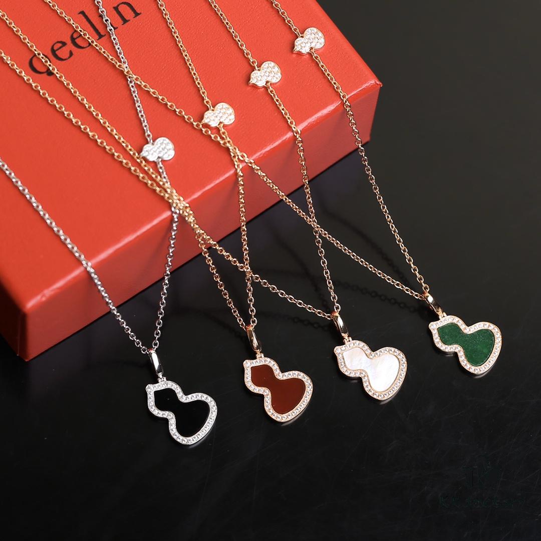 692fd73599f2d84055c8aa9a Qeelin Wulu Jade Double Gourd Necklace
