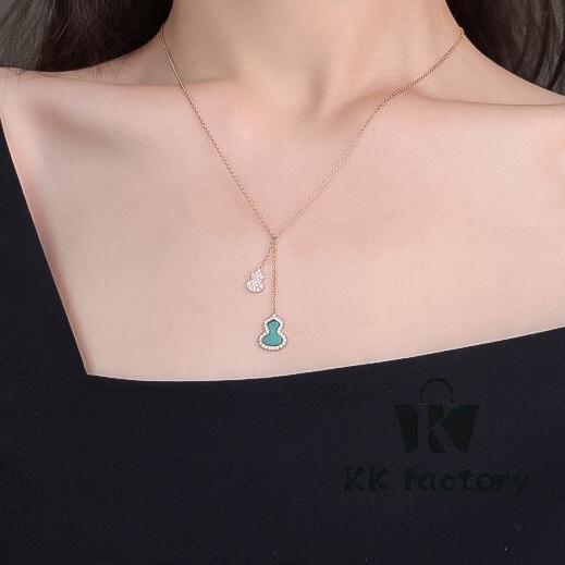 Double Gourd Small Necklace