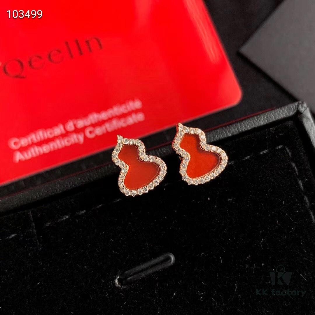692fd78a99f2d84055c8ab1b Qeelin Lucky Gourd Necklace and Stud Earrings in Sterling Silver – Elegant Design with Red Carnelian and Swarovski Crystals