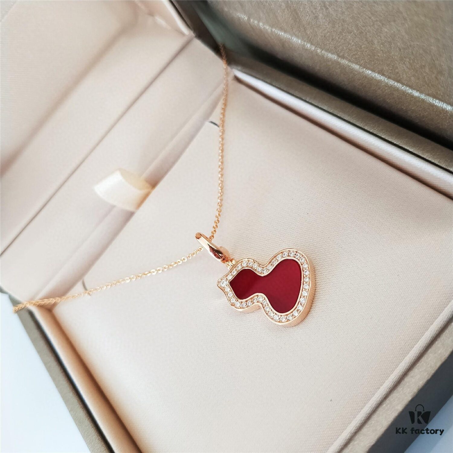 692fd7aa99f2d84055c8ab51 Medium Natural Stone Gourd Necklace ✨ Premium Vermeil Version
