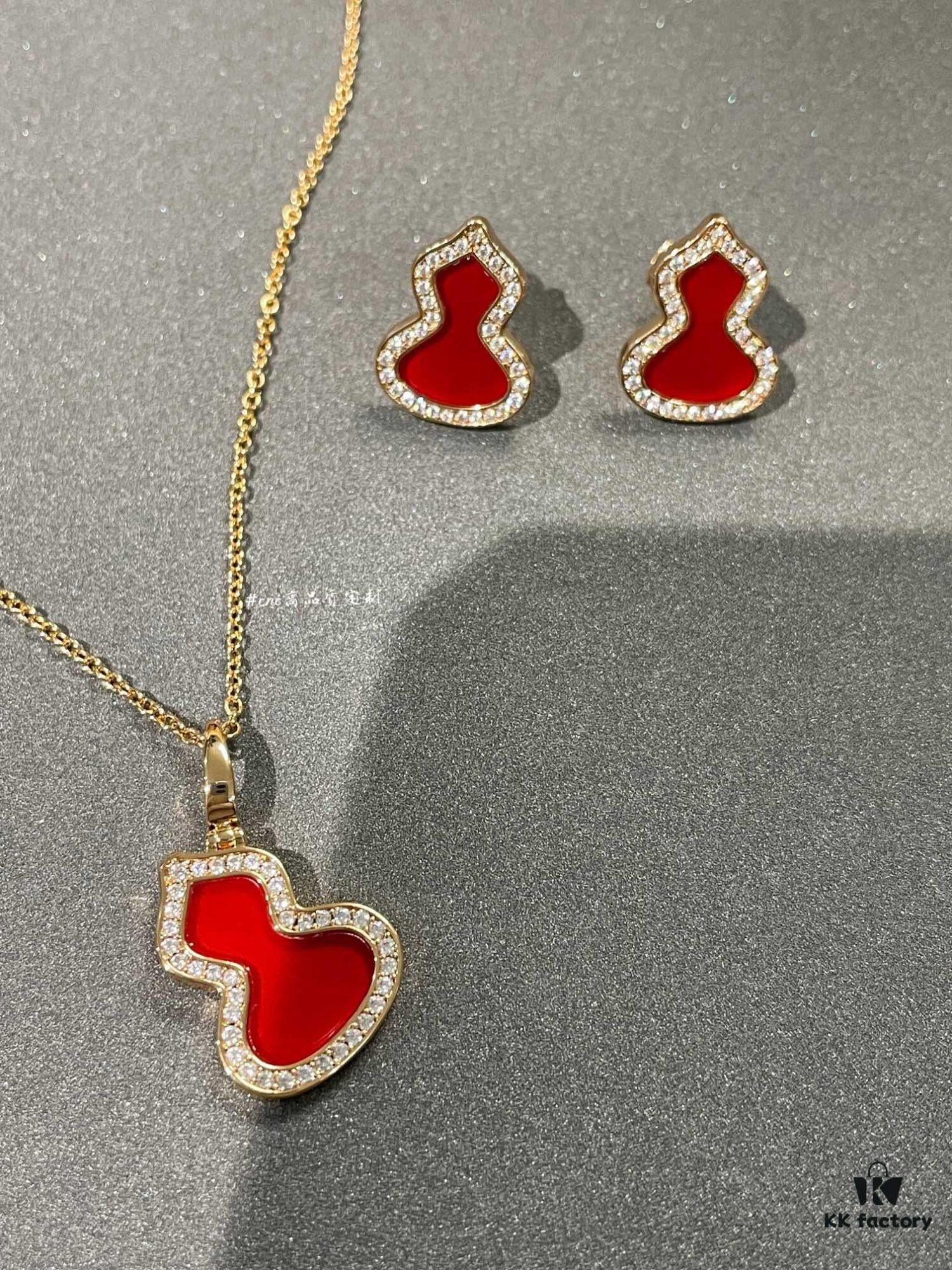 692fd81399f2d84055c8abf9 Qeelin Wulu Medium Gourd Pendant and Earrings in Red Carnelian