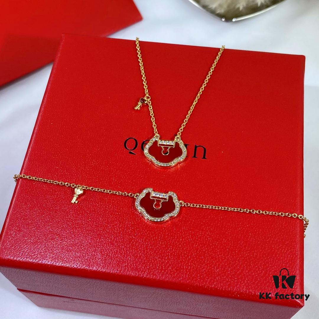 692fd84399f2d84055c8ac51 New Arrival V Gold Plated Mi Gold Large Qilin Ruyi Lock Necklace, Fashion Meets Tradition, Unique and Eye-Catching Design