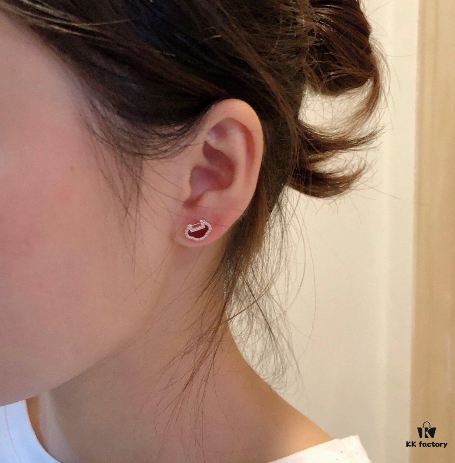 692fd84a99f2d84055c8ac60 V Gold Plated Mimi Gold ✨ Mini Kirin Ruyi Stud Earrings ✨ A Unique Blend of Fashion and Tradition, Handcrafted with Micro-Paved High-Carbon Brilliant Cut Diamonds, Durable Thick Gold Plating for Excellent Color Retention