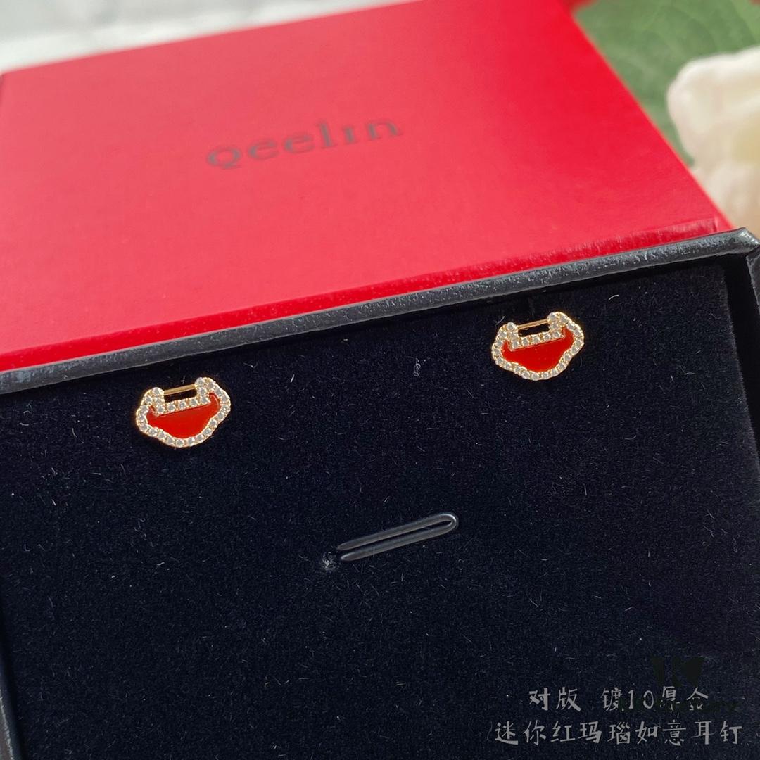 692fd84b99f2d84055c8ac62 V Gold Plated Mimi Gold ✨ Mini Kirin Ruyi Stud Earrings ✨ A Unique Blend of Fashion and Tradition, Handcrafted with Micro-Paved High-Carbon Brilliant Cut Diamonds, Durable Thick Gold Plating for Excellent Color Retention