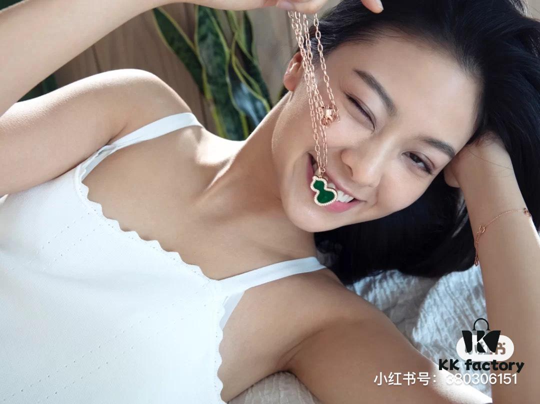 692fd86299f2d84055c8ac8d Qeeli* Kirin Medium Gourd Full Diamond Necklace ✨
