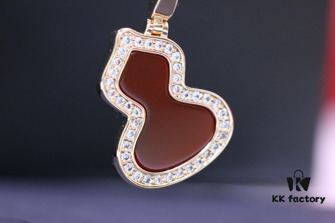 692fd86d99f2d84055c8aca8 Large Red Agate Gourd Necklace in V-Gold Plated 18K Thick Gold