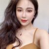 Hulu Necklace Wearing Look