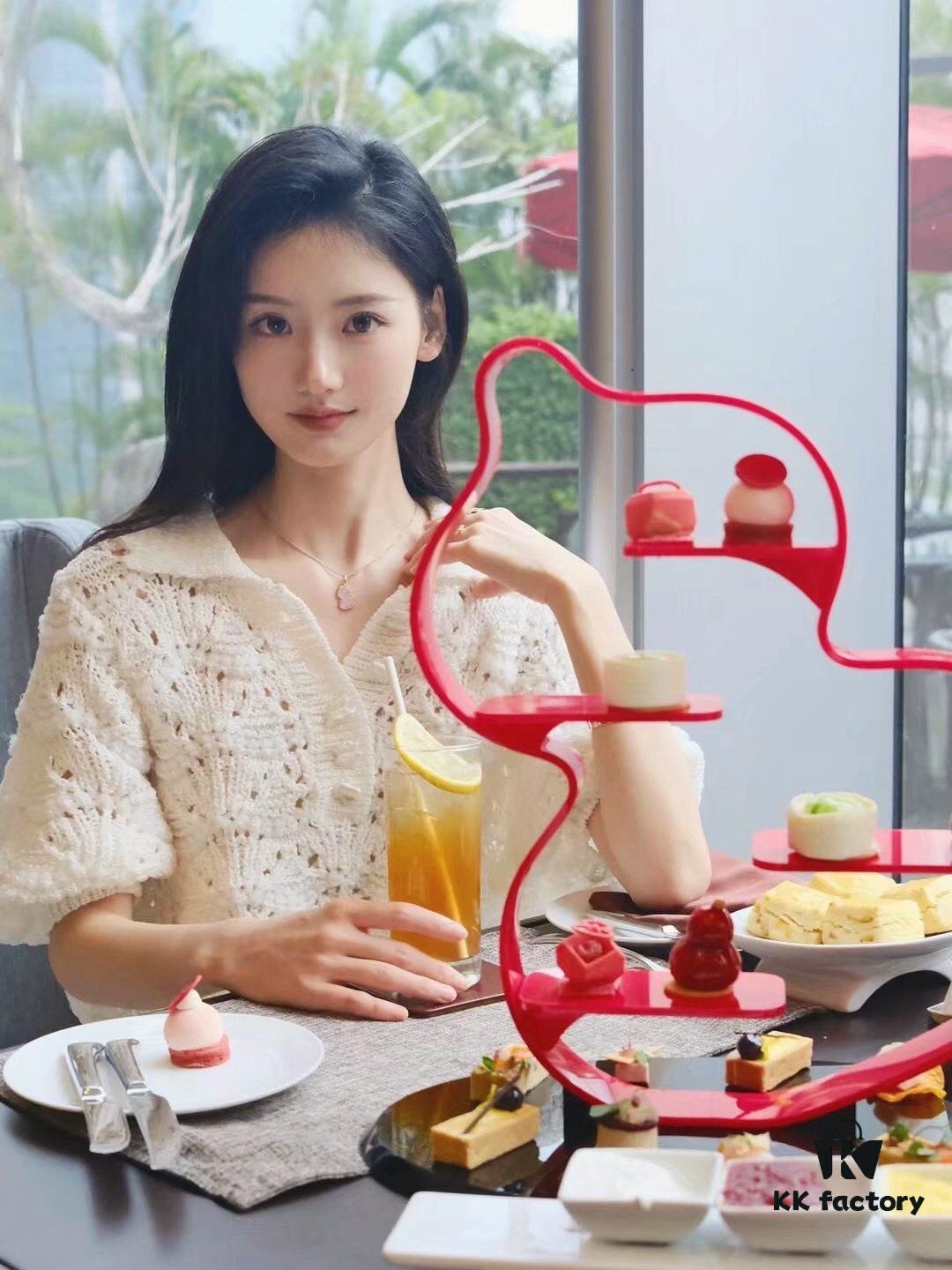 692fd8e299f2d84055c8ad7a Qeeli@ Kirin Gourd Jewelry - A Fusion of Chinese Elements and Modern Design