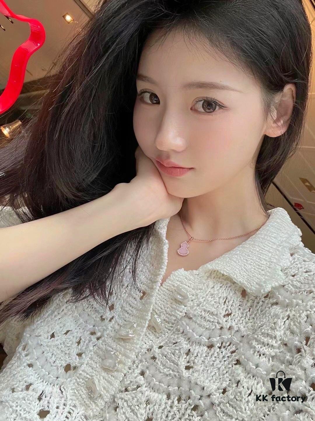 692fd8e399f2d84055c8ad7b Qeeli@ Kirin Gourd Jewelry - A Fusion of Chinese Elements and Modern Design