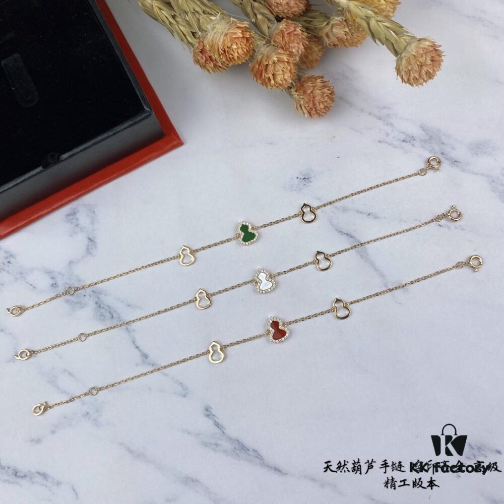 692fd8ed99f2d84055c8ad8c Kirin Mini Gourd Bracelet, Stylish and Versatile with Thick Gold Plating and High-Carbon Brilliant Cut Stones