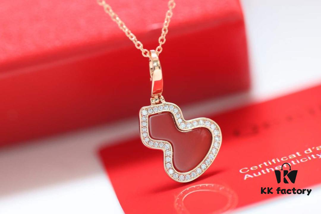 692fd91e99f2d84055c8addf Qeelin Wulu Rose Gold Gourd Necklace