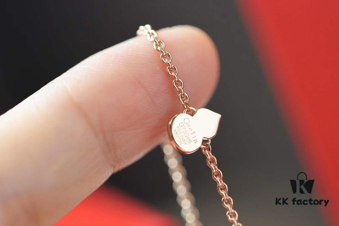 692fd92b99f2d84055c8adf4 Qeelin Wulu Series Rose Gold and White Shell Gourd Necklace
