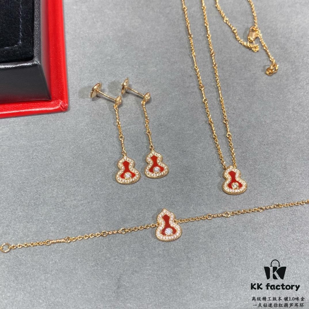 692fd94199f2d84055c8ae1d Kirin Mini Diamond Red Gourd Earrings, High Aesthetic Appeal, Excellent Fit, Versatile Design, Thick Gold Plating with Real Gold Texture, Eight-Heart Eight-Arrow High-Carbon Diamonds, Small and Exquisite
