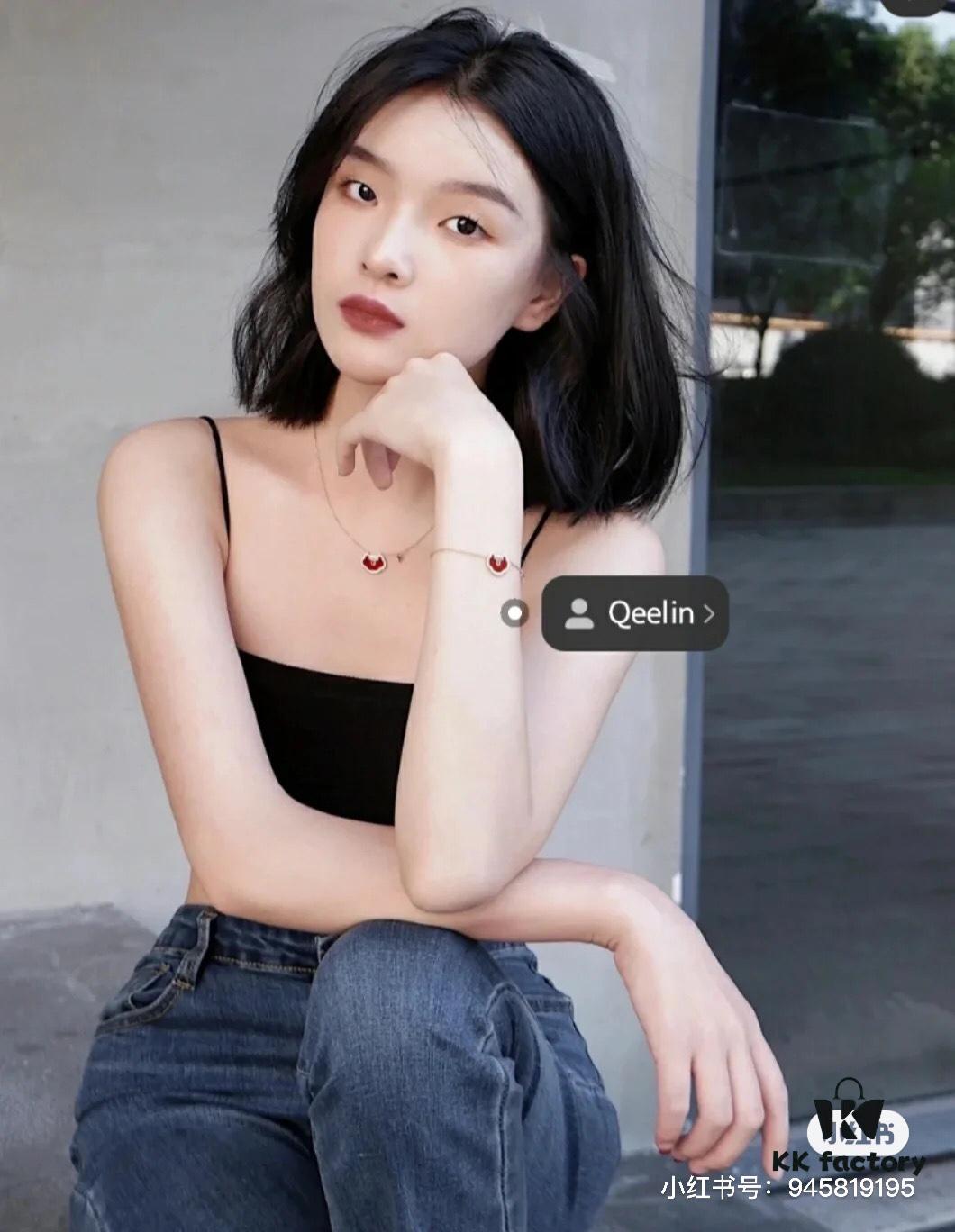 692fd99599f2d84055c8ae94 Last Fit Look: Adorable, Elegant, and Versatile Style