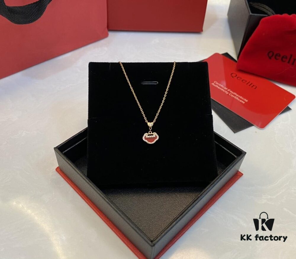 692fd9a099f2d84055c8aea9 Real Photo of Little Red Lock Pendant, Exquisitely Crafted with High-Grade Red Agate and Encrusted Diamonds Resembling a Traditional Ruyi Lock