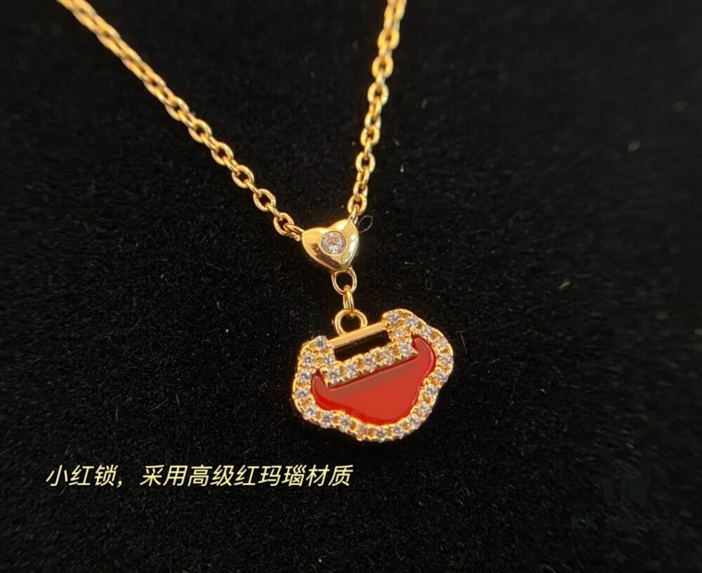 692fd9a799f2d84055c8aeb9 YUYI Little Red Lock for Love, Unveiling the Secret Language of Affection