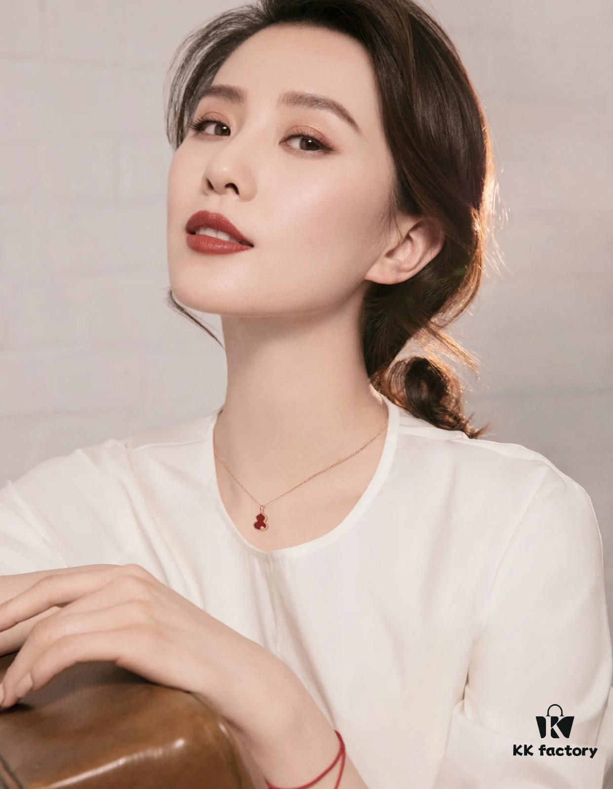 Same style worn by Liu Shishi, Zhu Zhu, Song Zuer, and Yang Chaoyue — the classic Wulu gourd series is a bestseller, with 'gourd' symbolizing 'good fortune and prosperity' in Chinese culture