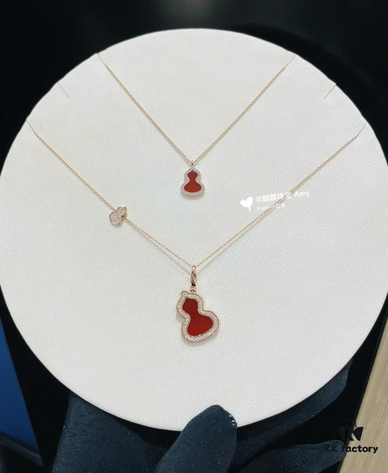 692fd9f599f2d84055c8af28 Qeeli's First Design WuLu Series, 'WuLu' Resonates with 'Fu Lu', Symbolizing Infinite Positive Energy and Attracting Wealth and Good Fortune; the '8'-Shaped Design Shares the Same Pronunciation as 'Fa', Representing Prosperity and Continuous Flow of Wealth