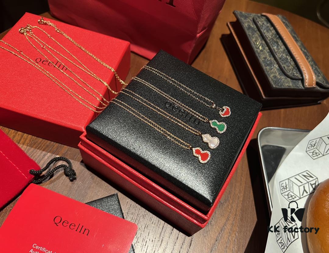 692fda1099f2d84055c8af43 Qeeli's Classic Necklaces: Lucky Gourd and Love Lock, Packed with Meaning