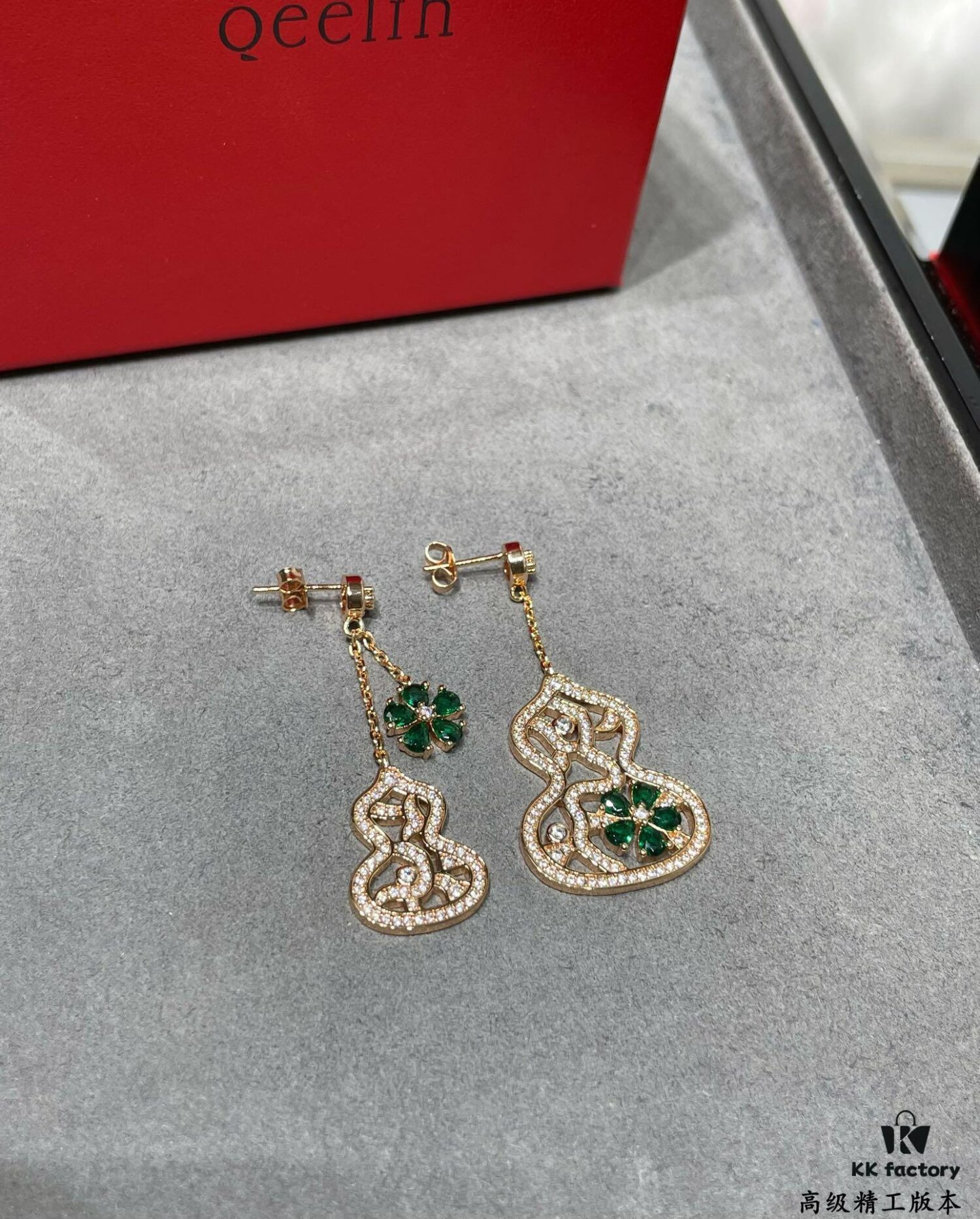 692fda5399f2d84055c8af91 Qeelin Wulu Lace Enamel Earrings