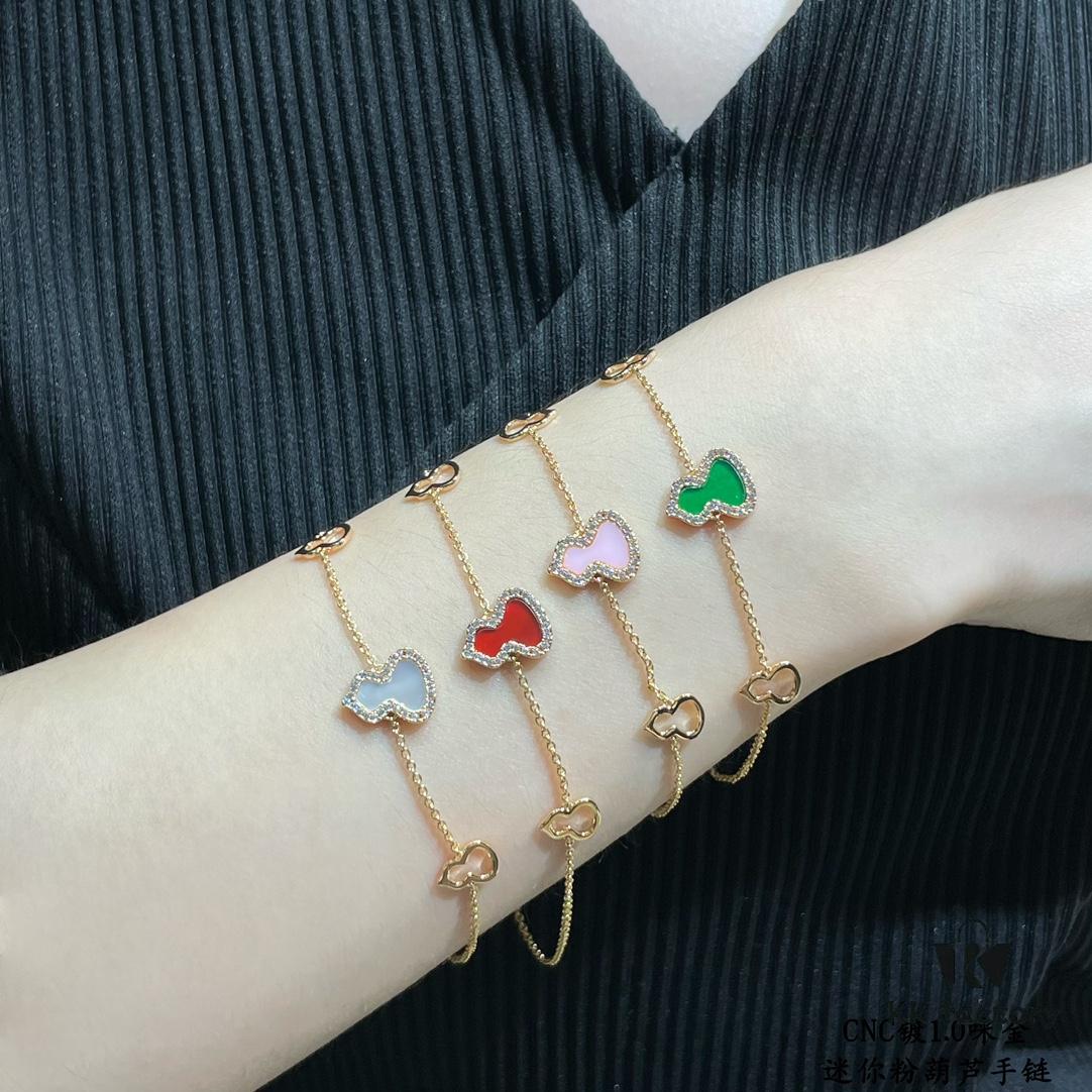 692fda5799f2d84055c8af96 Kirin Mini Pink Gourd Bracelet, Wealth-Attracting and Stylish, Elegant and Versatile Design with Thick Gold Plating for a Genuine Gold Look