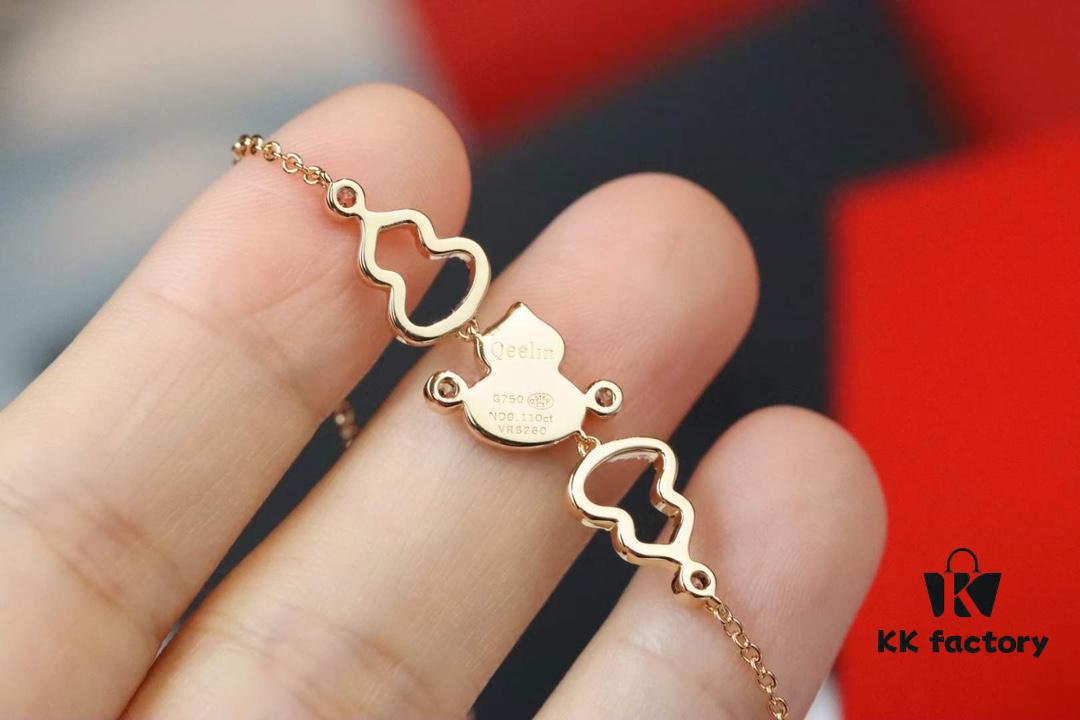 692fdae099f2d84055c8b05c New Arrival💗 Qeelin Wulu Three Red Gourds Pendant Necklace