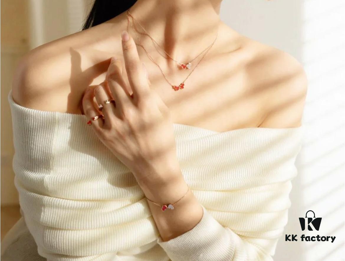 692fdaf499f2d84055c8b07e wulu Double Gourd Necklace 🌹 Adorable Design 😍 Elegant Silhouette with Minimalist Lines 🥰 Exclusively Launched by Qeelin x Rebecca, Limited Edition
