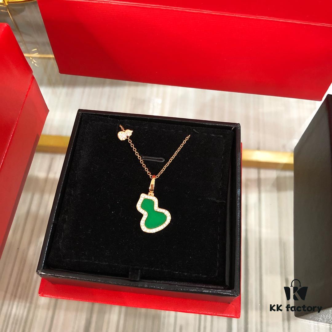 692fdb1a99f2d84055c8b0ac Qeelin Hululu Necklace with Detachable Gourd Pendant