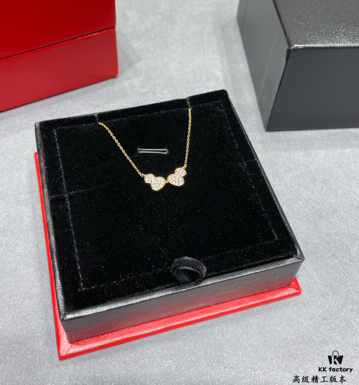 692fdb2899f2d84055c8b0c5 Qeelin Wulu Double Gourd Necklace (Pavé Diamond) - Limited Edition Exclusive with Libeiya