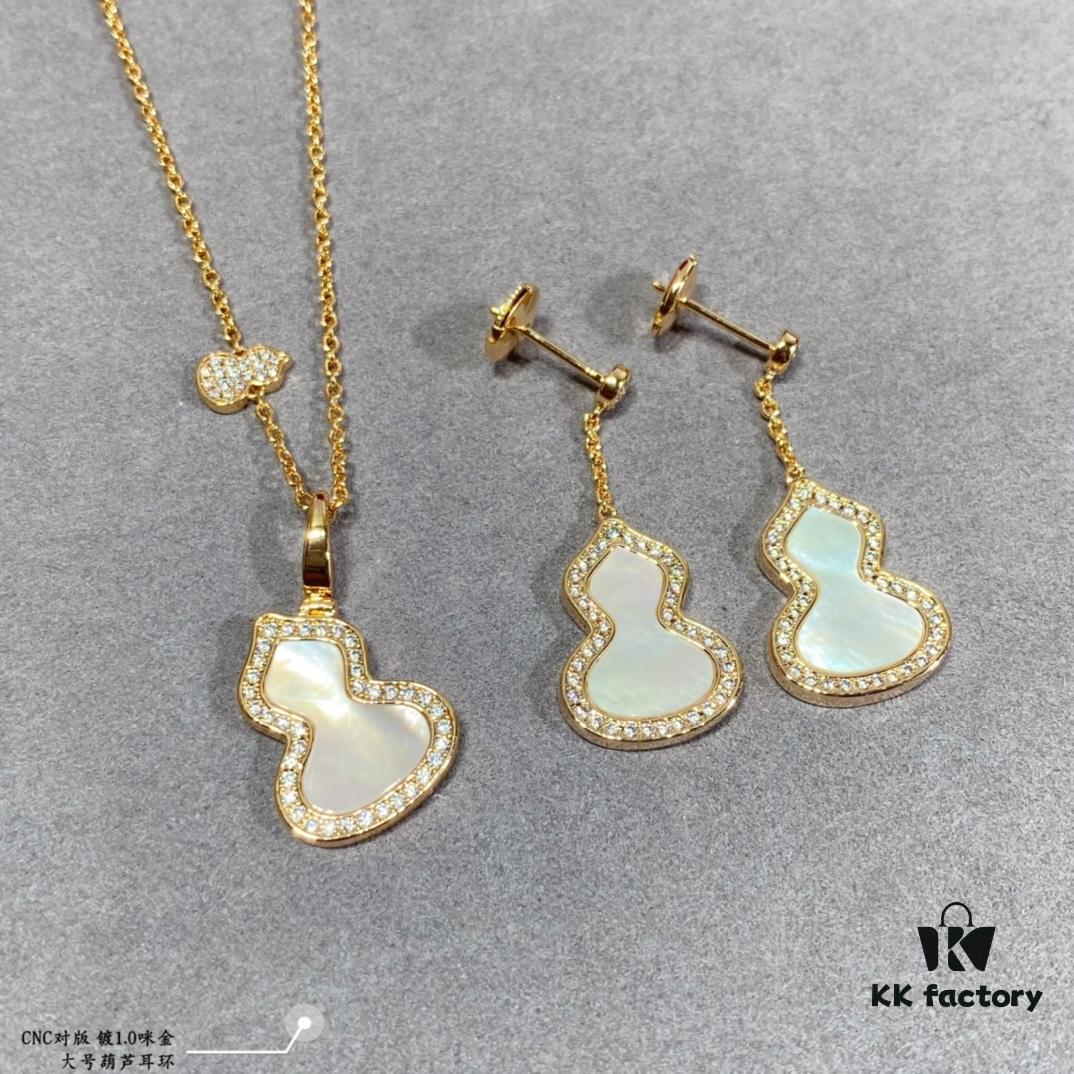 692fdb3899f2d84055c8b0e2 Large Kylin Gourd Earrings with Original Flying Saucer Ear Studs, High-End Appearance, Stylish and Versatile, Thick Gold Plating with Real Gold Feel, Eight Hearts and Eight Arrows High-Carbon Brilliant Cut Stones, Small and Exquisite, Wear It and Say It's Real Gold