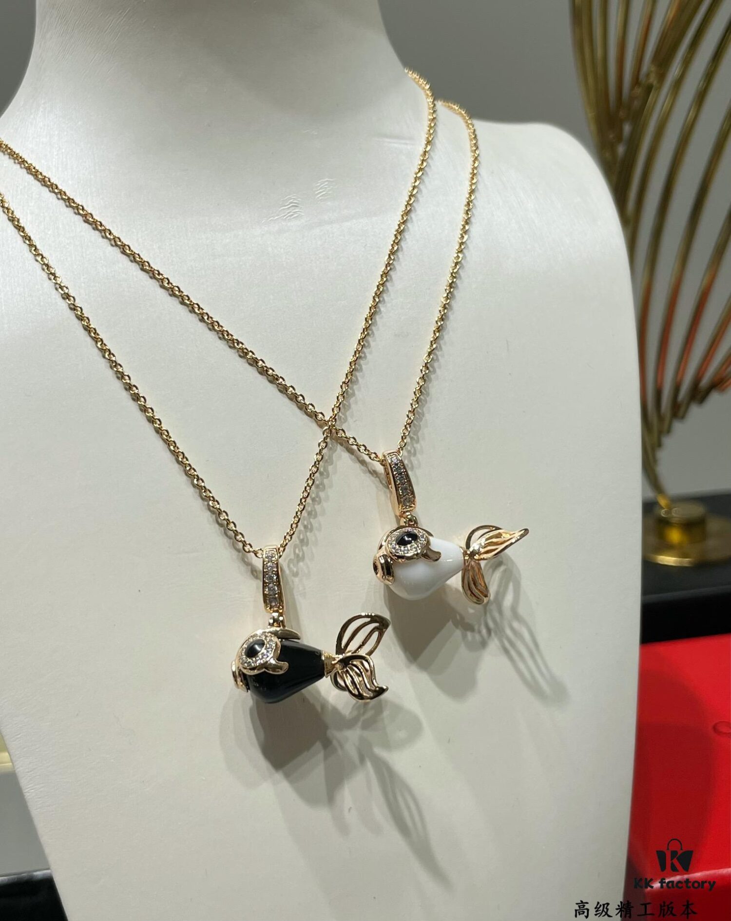692fdb3b99f2d84055c8b0e6 Kirin Goldfish Necklace, New Arrival from Boutique, Featuring Agate Body with Encapsulated Design and Expert Diamond Paving for a Vivid, Lifelike Appearance