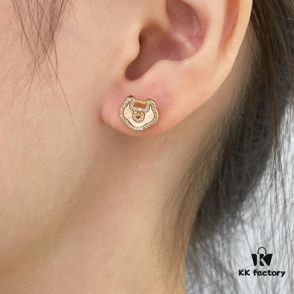 692fdb3c99f2d84055c8b0e7 Kirin Advanced White Abalone Ruyi Lock Stud Earrings ✨ A Perfect Blend of Fashion and Tradition
