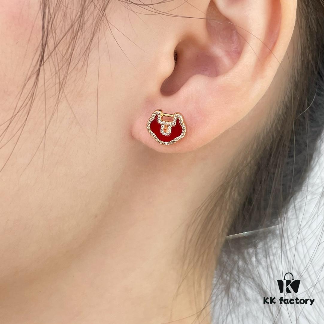 692fdb4499f2d84055c8b0f4 V Gold Plated Mi Gold 15514230 Kirin Premium Red Agate Ruyi Lock Stud Earrings ✨ A Perfect Blend of Fashion and Tradition