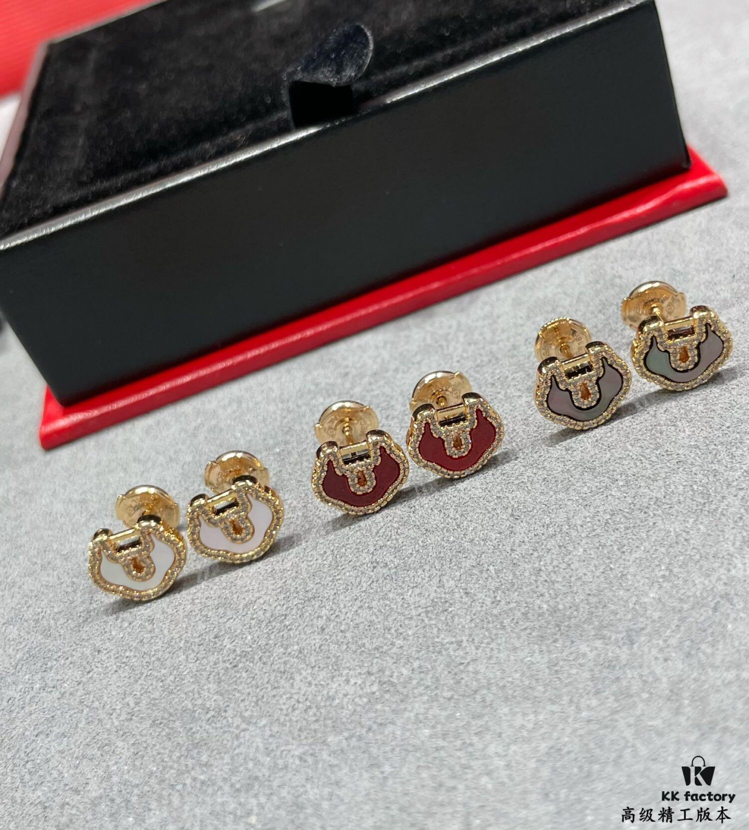 692fdb4b99f2d84055c8b0fb V Gold Plated Mi Gold 15514230 Kirin Premium Red Agate Ruyi Lock Stud Earrings ✨ A Perfect Blend of Fashion and Tradition