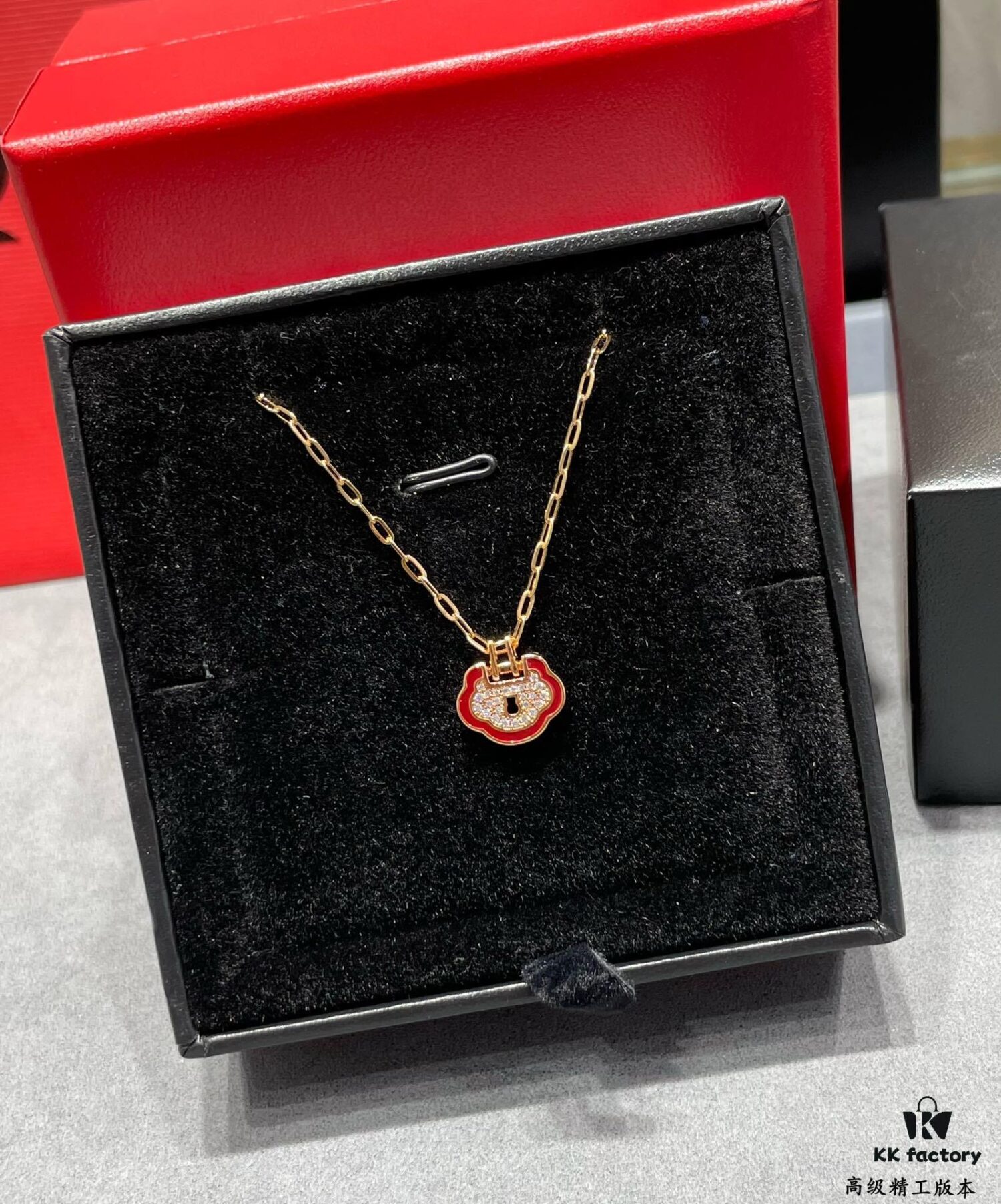 692fdb7e99f2d84055c8b145 Kirin Red-Edged Full-Pave Lucky Lock Necklace ✨ A Perfect Blend of Fashion and Tradition, Eye-Catching and Unique Design