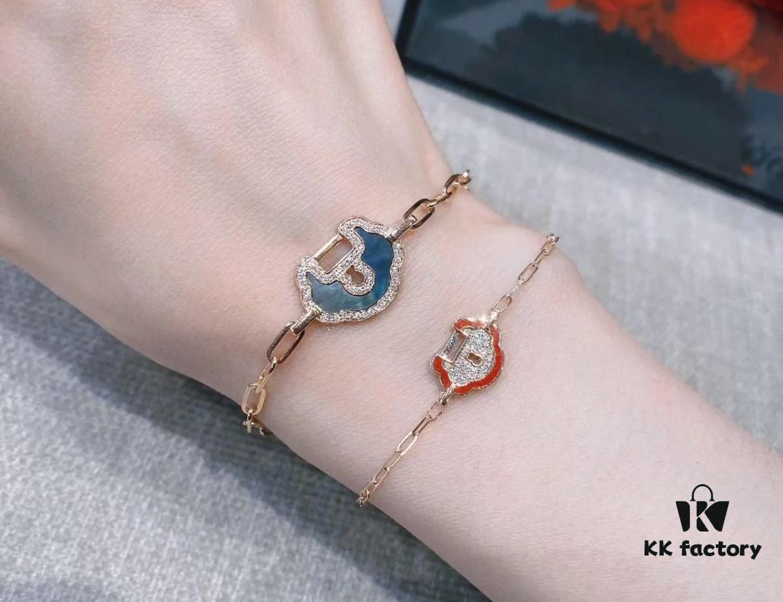 692fdb7e99f2d84055c8b146 Kirin Red Edge Full Diamond Ruyi Lock Bracelet ✨ A Stylish Blend of Fashion and Tradition