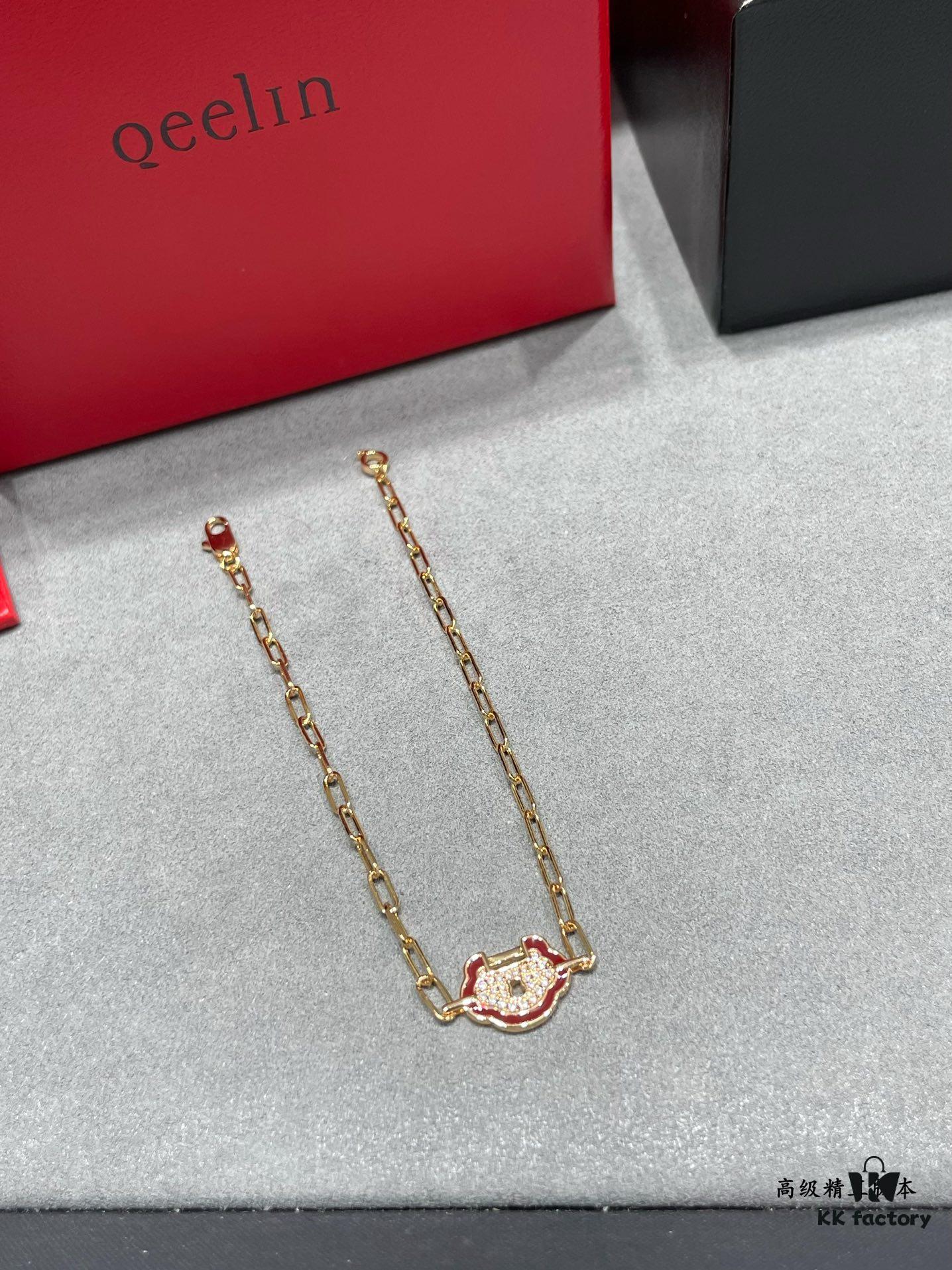 692fdb8299f2d84055c8b14a Kirin Red Edge Full Diamond Ruyi Lock Bracelet ✨ A Stylish Blend of Fashion and Tradition