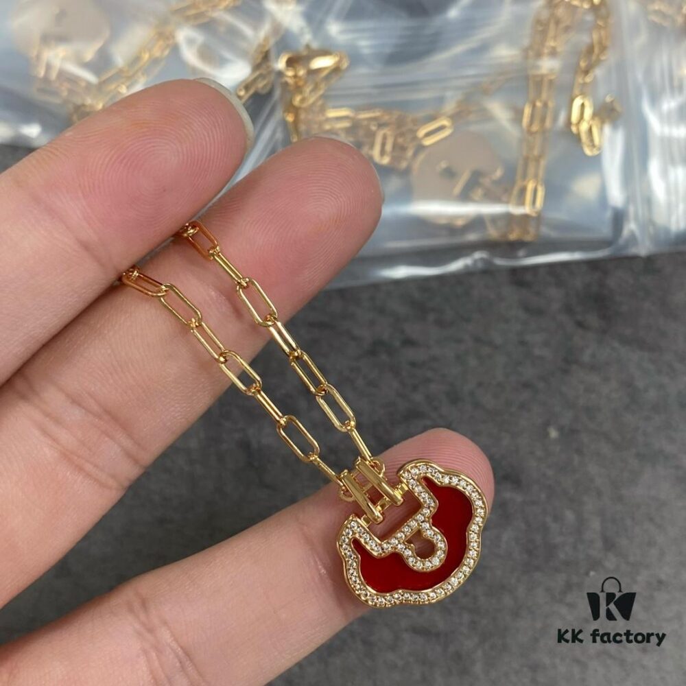 692fdbaa99f2d84055c8b19a Kirin New Arrival Ruyi Necklace