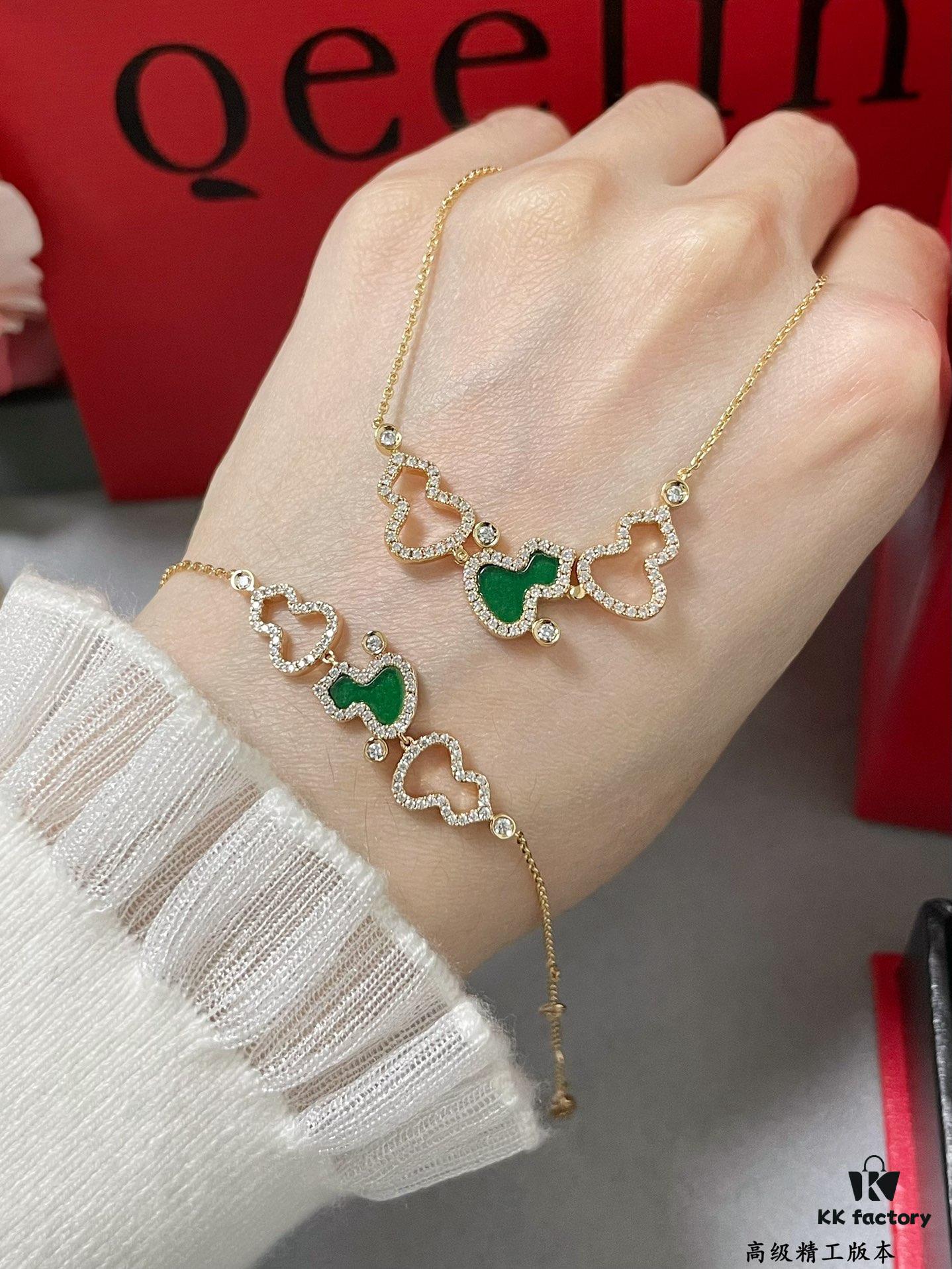 692fdbbf99f2d84055c8b1bc Kylin Green Jade Gourd Bracelet