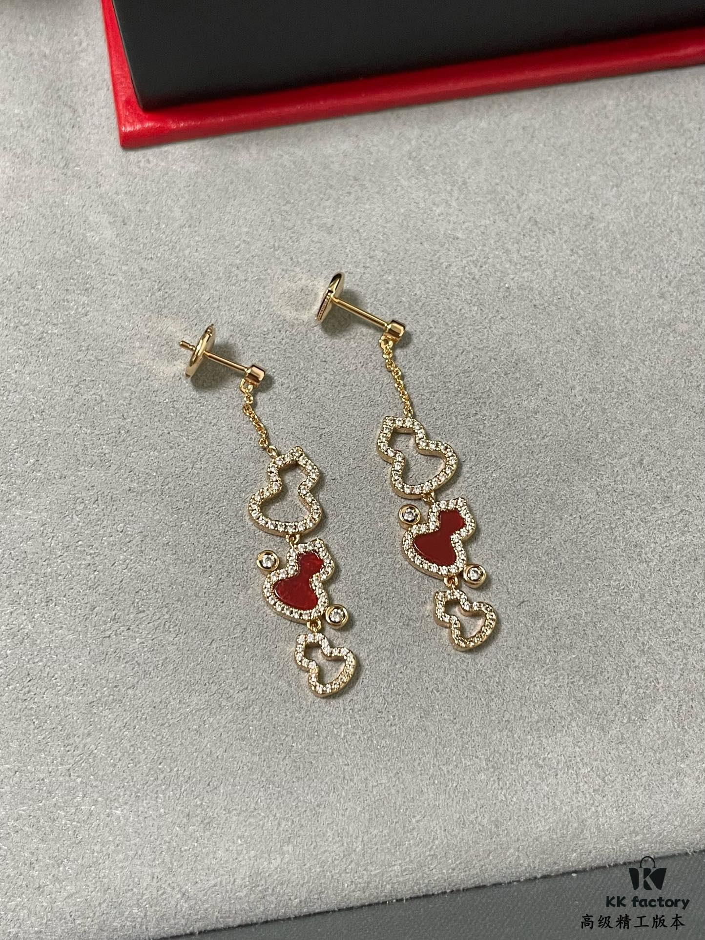 692fdbc399f2d84055c8b1c4 Kylin Red Agate Three Gourd Stud Earrings