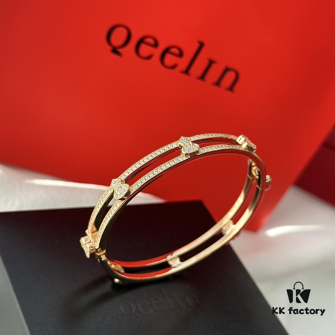 692fdbd199f2d84055c8b1dc Qeelin 2022 New Arrival Hollow Full Diamond Gourd Bangle, High Jewelry Combining Chinese Elements with Modern Design, Blossom-Inspired Wulu Shape, Celebrating Spring and Fortune in Timeless Style, Crafted in Premium V Gold with Platinum and Rose Gold Options