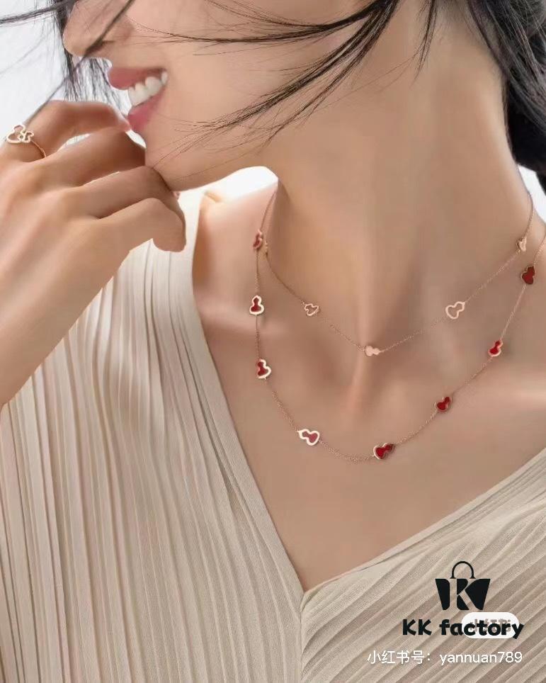 Officially Sold for 13,000 RMB, Diamond-Inlaid Version at 20,500, Bracelet Over 7,000 — Truly Shocked!!