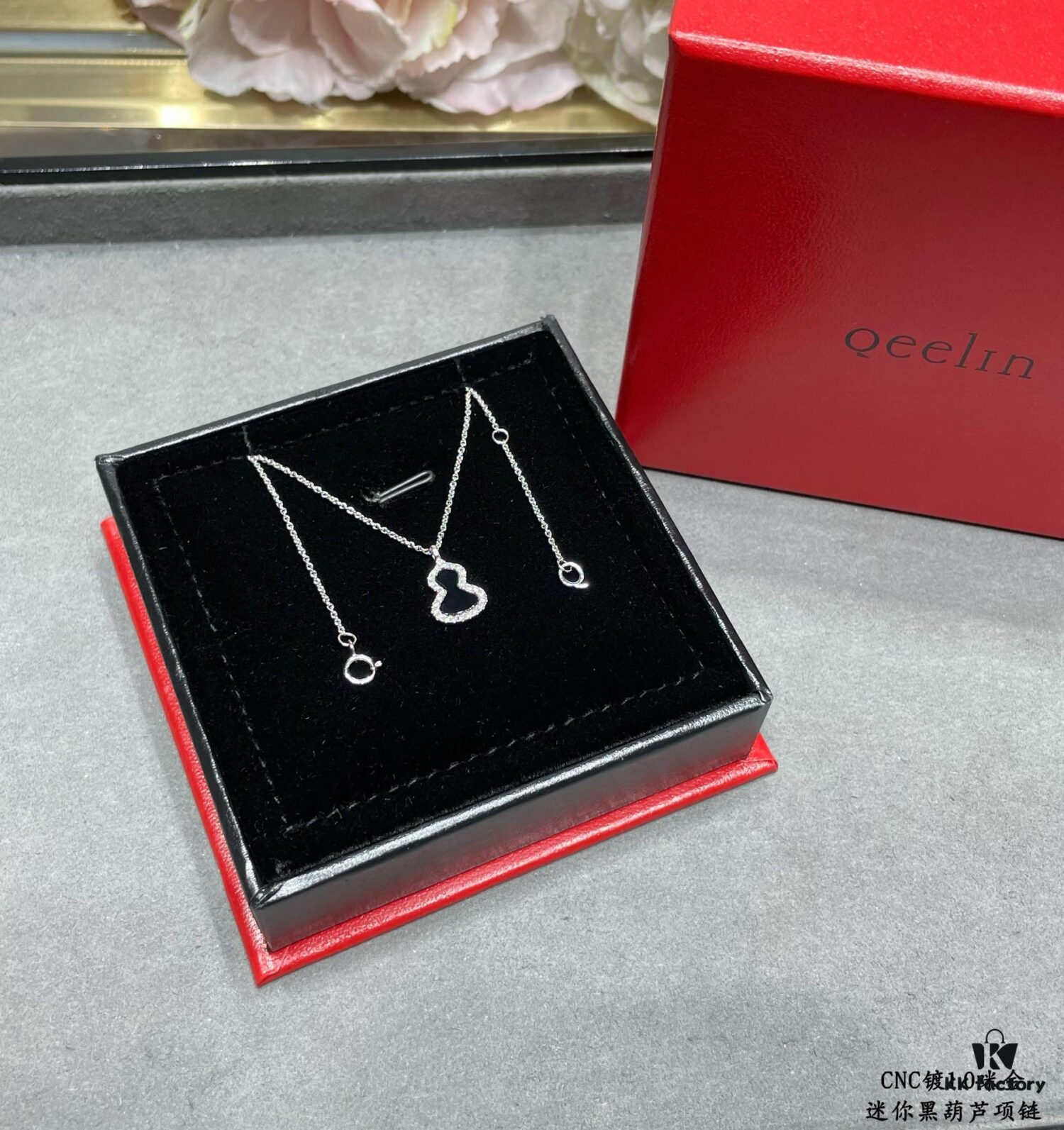692fdc1399f2d84055c8b23f Kirin Mini Black Gourd Necklace, Attracts Wealth and Enhances Luck, Stylish Design, Excellent Look When Worn, Versatile Match, Thick Gold Plating with Premium Real-Gold Appearance