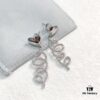 692fdc7399f2d84055c8b2cd HEFANG Jewelry Cream Twirl Earrings - Limited Edition Design, Ear Studs, Gift for Qixi Festival (Same Style as Zhou Yutong)