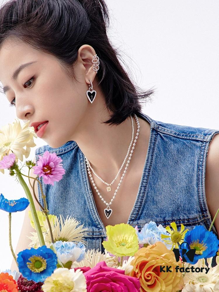 692fdc8199f2d84055c8b2e9 Zhou Yutong Same Style - Magical Adventure Pearl Necklace