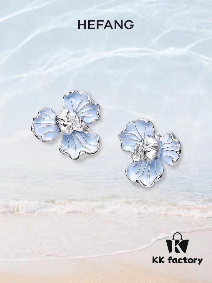 692fdcb899f2d84055c8b353 Qixi Gift 🎁 HEFANG Blue Iris Earrings Elegant Floral Design