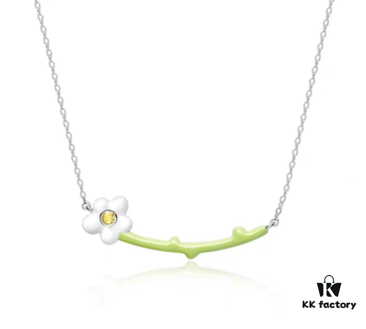 [Same as Zhou Yutong] HEFANG Creamy Little Flower Necklace, Ins-style Unique Collar Chain, Gift for Qixi Festival