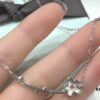 [Same as Zhou Yutong] HEFANG Creamy Little Flower Necklace, Ins-style Unique Collar Chain, Gift for Qixi Festival
