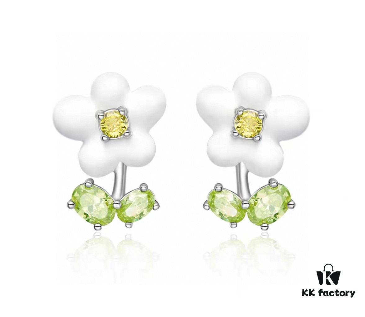 692fdcd899f2d84055c8b382 Same Style as Zhou Yutong - He Fang Creamy Little Flower Stud Earrings, Ear Cuffs, New Minimalist Luxury Unique Necklace Set