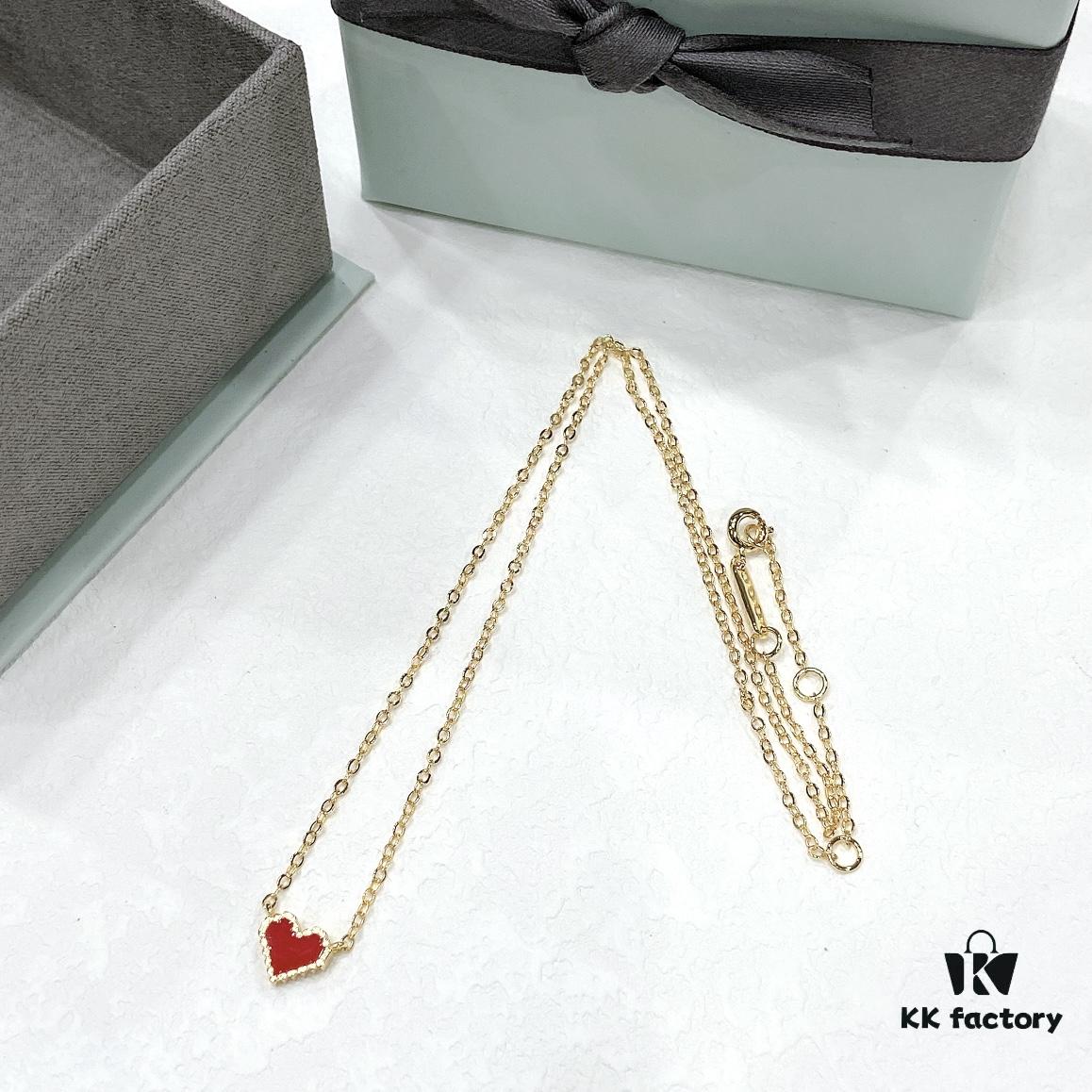He Fang Gao Bai Necklace for Women, Heart Pendant Elegant Collarbone Chain Gift